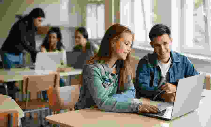 edu.nooraniyah.com